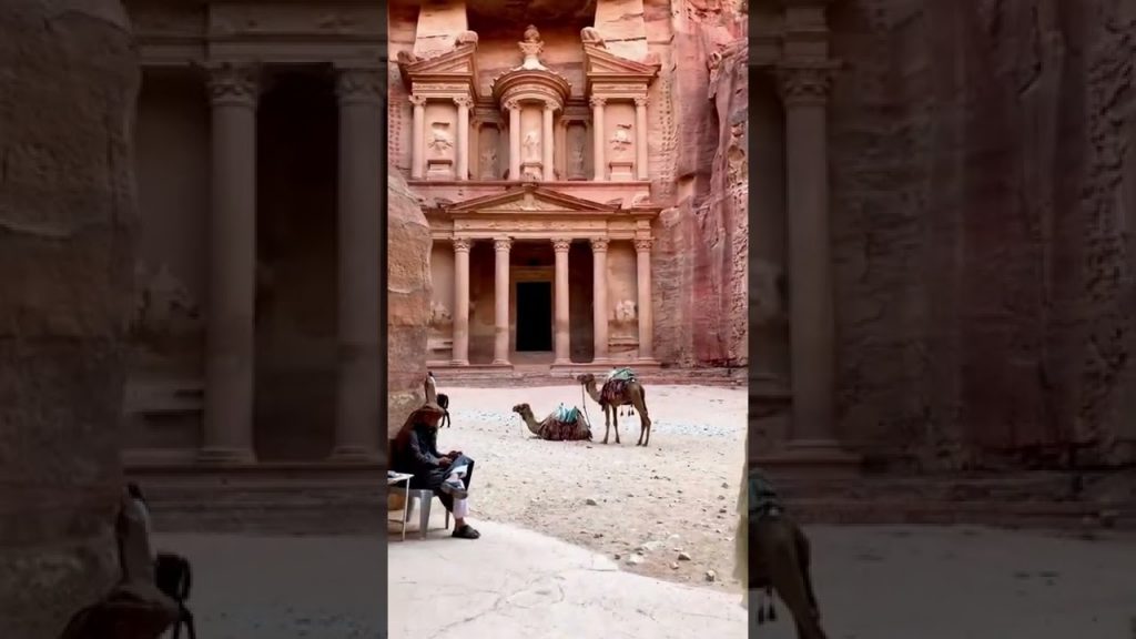 Travel |📍 Petra, Jordan #shorts